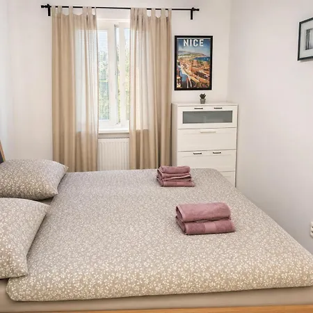 Castle & Old Town Center 2-room * Μπρατισλάβα