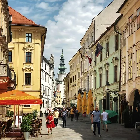 Apartmán Castle & Old Town Center 2-room Bratislava