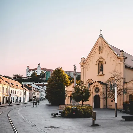 Castle & Old Town Center 2-room * Μπρατισλάβα
